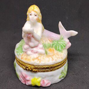 CERAMIC MERMAID TRINKET / JEWELRY BOX